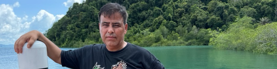 Mesut Yalçın yurt dışı gezisinde?v=1