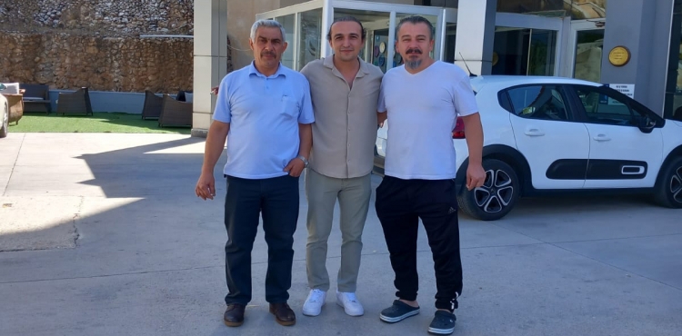 Özkay’lar Tatilde?v=1