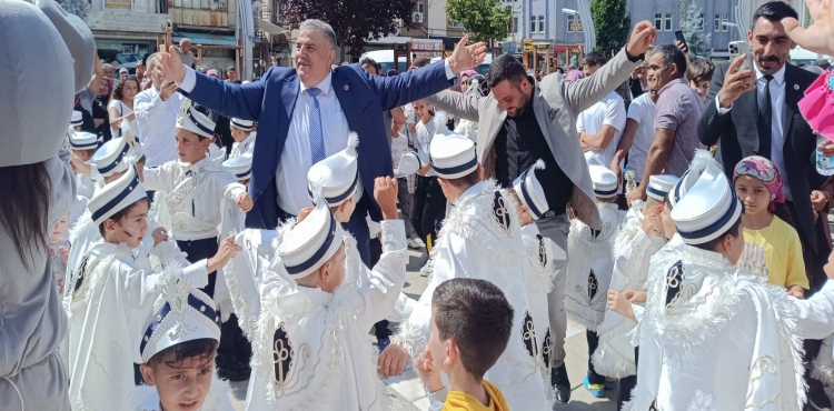 Bozkır’da Sünnet Şöleni?v=1