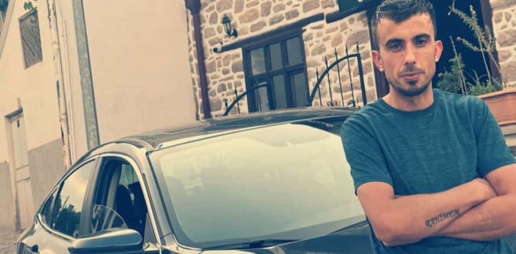 Özkan Can bomba gibi geliyor?v=1
