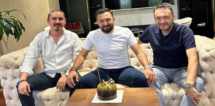 Olçar’dan Yapalı’ya Sürpriz!?v=1
