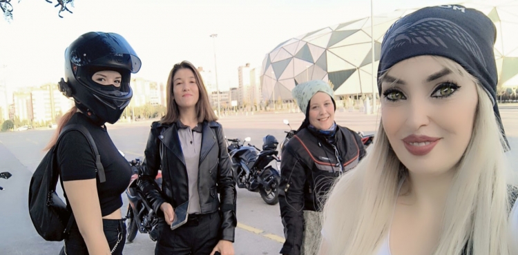 Kimsesiz Çocukları Unutmadılar!?v=1