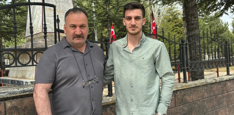 Ömer Hazar Gidiyor?v=1