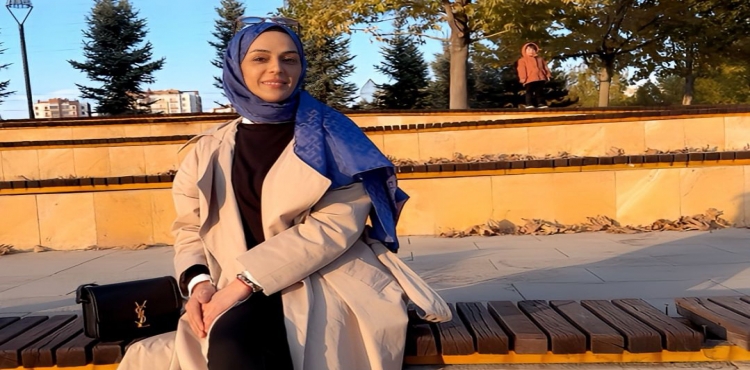Nazan Kızgut Ecdat Parkında?v=1
