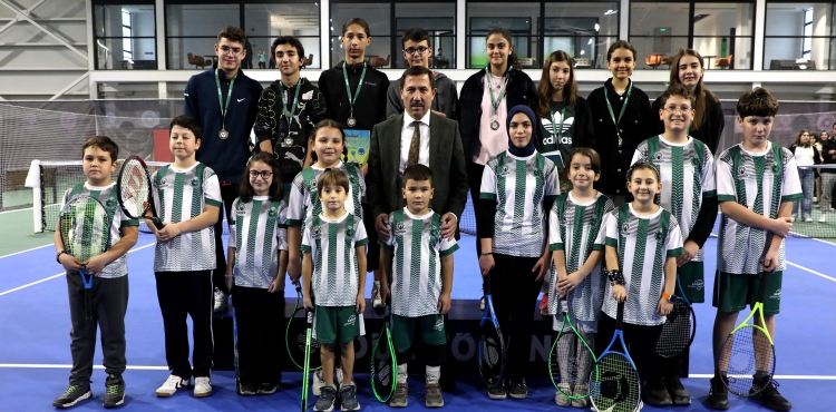 Karatay’da Tenis Heyecanı ?v=1