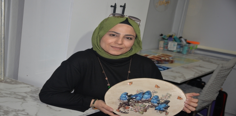 'Betüş'ün Atölyesine Bekleniyorsunuz!?v=1